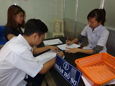 Ngày đầu tiên khám sức khỏe lái xe theo cách mới ảnh 2