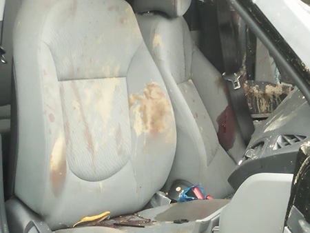 Ô tô đâm vào tàu hỏa, hiệu trưởng và phó phòng giáo dục thiệt mạng ảnh 3