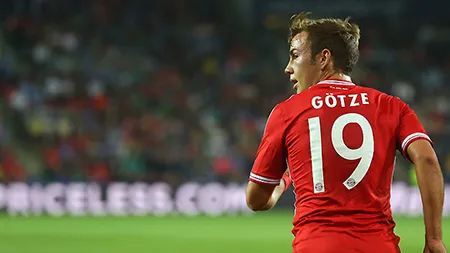 Đội hình cầu thủ xuất sắc nhất thế giới cầm tinh con Khỉ ảnh 10