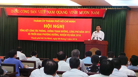 Bí thư Đinh La Thăng: Xử lý ngay cán bộ có dư luận, sai phạm ảnh 1