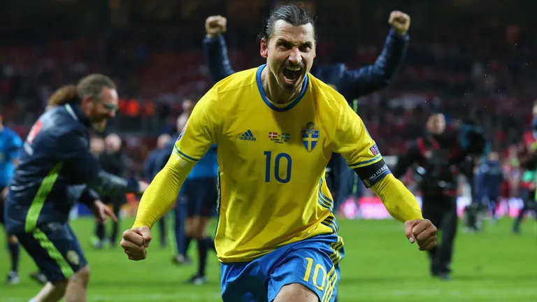 Ibrahimovic chính thức 'chốt' tương lai: M.U hay CLB Trung Quốc? ảnh 2