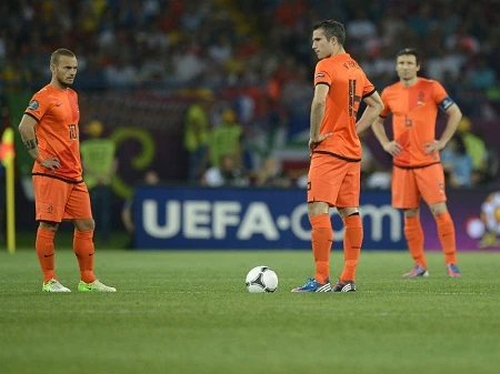 Euro 2012: Lịch sử lại gọi tên Tây Ban Nha ảnh 1