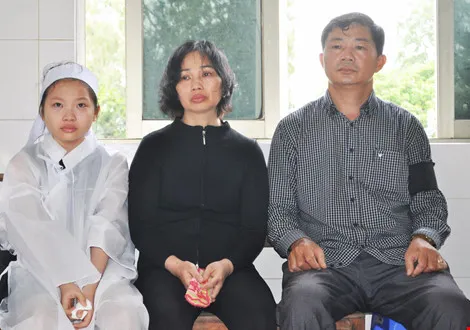 Chùm ảnh: Lễ viếng học viên phi công hy sinh do máy bay rơi ở Phú Yên ảnh 13