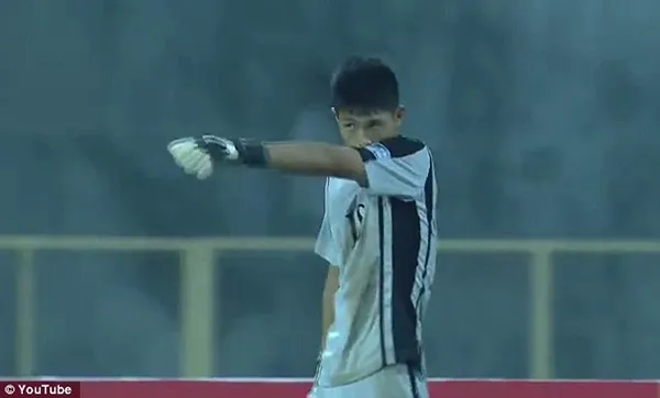 Bàn thua không thể tin nổi của thủ môn Triều Tiên ảnh 5 Bàn thua không thể tin nổi của thủ môn Triều Tiên ảnh 5