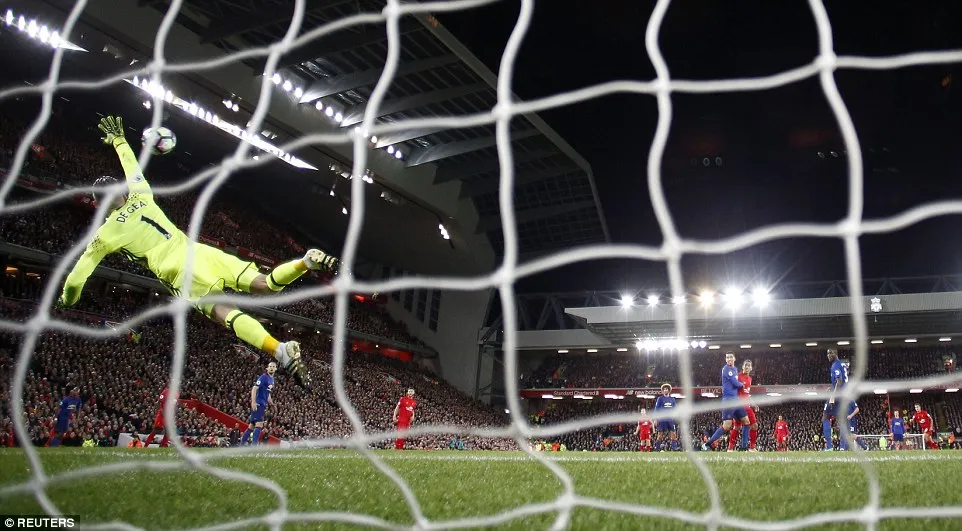 De Gea 'lên đồng', Man United cầm hòa Liverpool ảnh 4