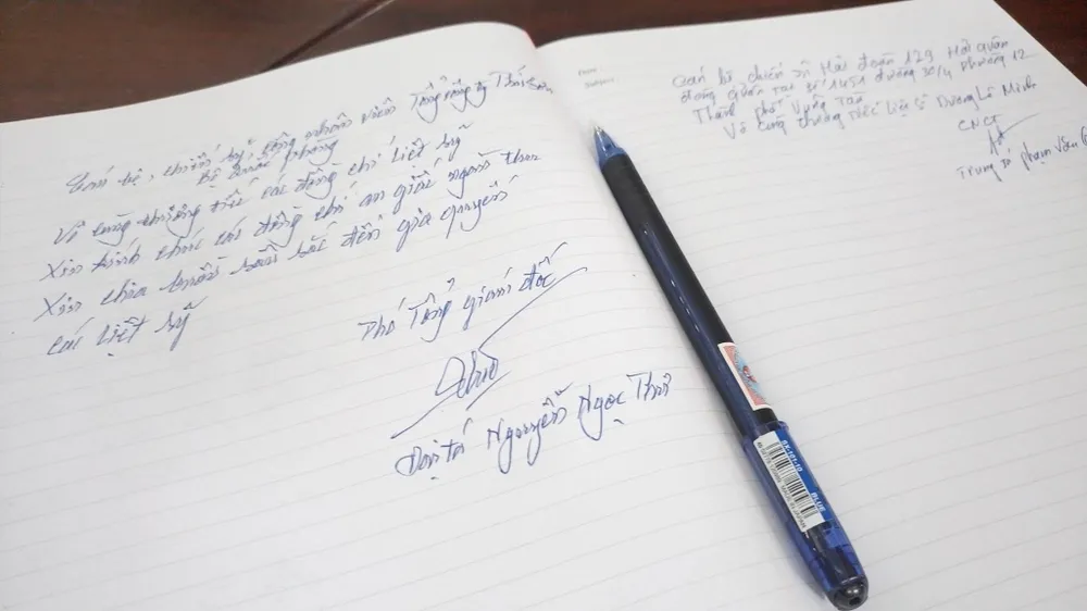 Lễ truy điệu 3 phi công hi sinh khi làm nhiệm vụ ảnh 25 Lễ truy điệu 3 phi công hi sinh khi làm nhiệm vụ ảnh 25