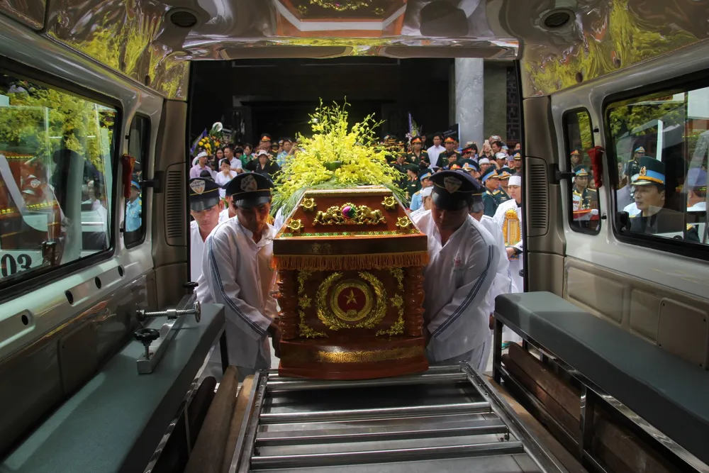 Lễ truy điệu 3 phi công hi sinh khi làm nhiệm vụ ảnh 4 Lễ truy điệu 3 phi công hi sinh khi làm nhiệm vụ ảnh 4