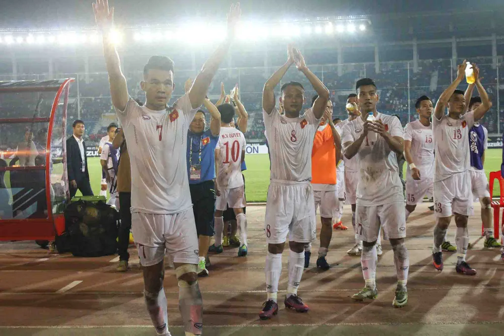 Hàng công tỏa sáng, Việt Nam thắng nghẹt thở Myanmar ảnh 7