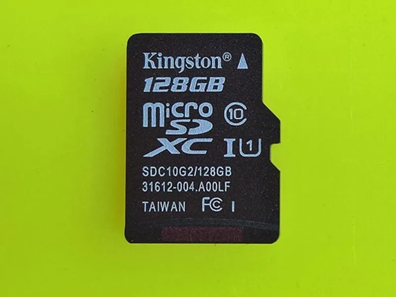 Thẻ nhớ cho điện thoại: Coi chừng mua nhầm 'hàng nhái' ảnh 1 Thẻ nhớ cho điện thoại: Coi chừng mua nhầm 'hàng nhái' ảnh 1