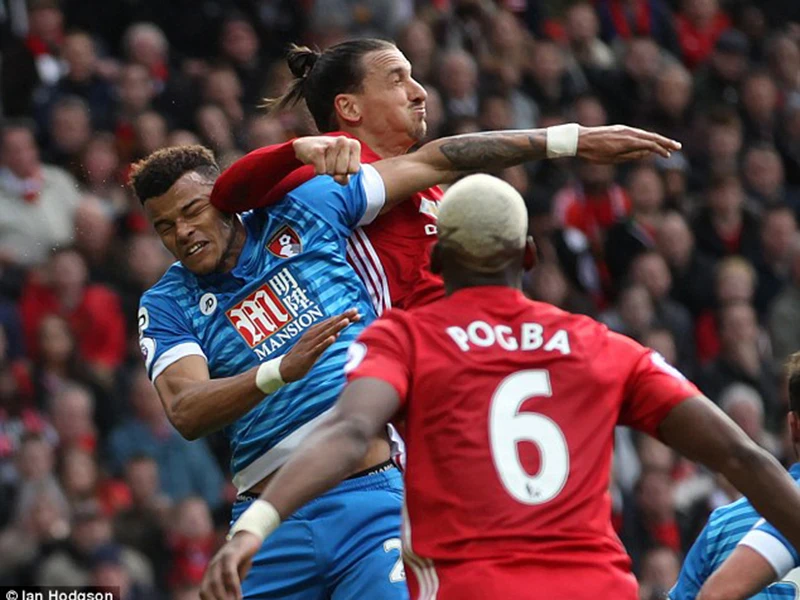 Ibrahimovic chính thức bị FA buộc tội ảnh 1