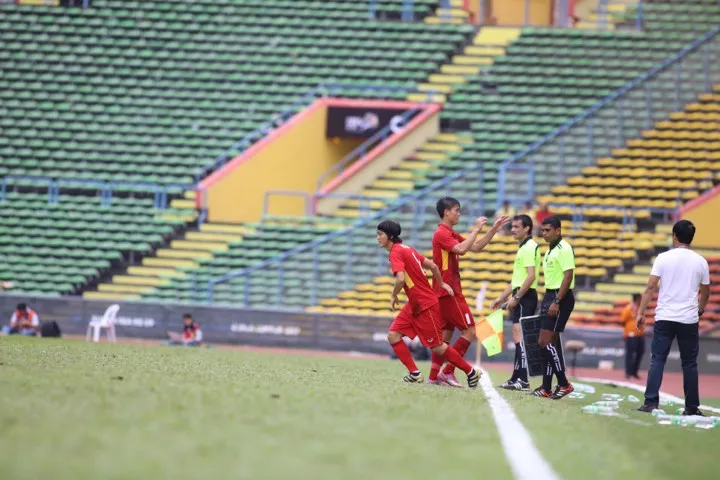 Công Phượng lập cú đúp,U22 Việt Nam thắng đẹp Campuchia ảnh 11 Công Phượng lập cú đúp,U22 Việt Nam thắng đẹp Campuchia ảnh 11