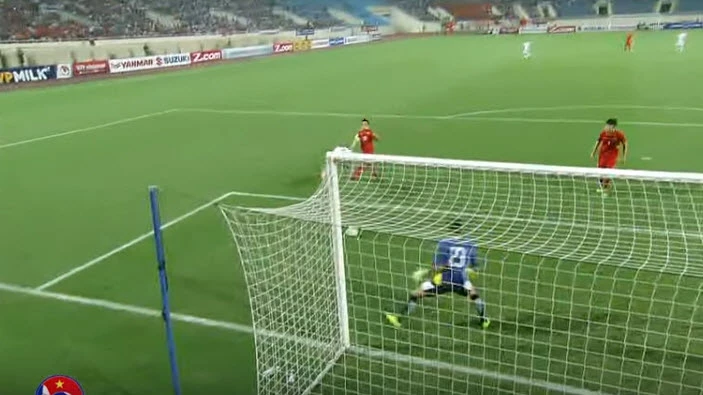 Park Hang-seo ra mắt hú vía, VN có vé dự VCK Asian Cup ảnh 2