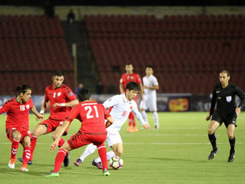Park Hang-seo ra mắt hú vía, VN có vé dự VCK Asian Cup ảnh 20