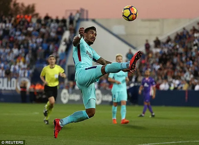 Messi tịt ngòi, đã có Suarez giúp Barcelona ảnh 3