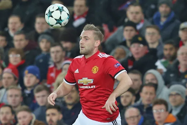 Đồng đội khiến Luke Shaw gặp trở ngại ở MU ảnh 1