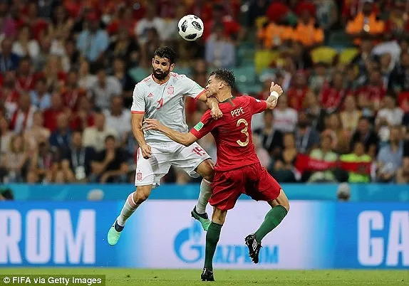 Nhìn lại màn rượt đuổi kinh điển của Tây Ban Nha - Bồ Đào Nha ảnh 6 Nhìn lại màn rượt đuổi kinh điển của Tây Ban Nha - Bồ Đào Nha ảnh 6