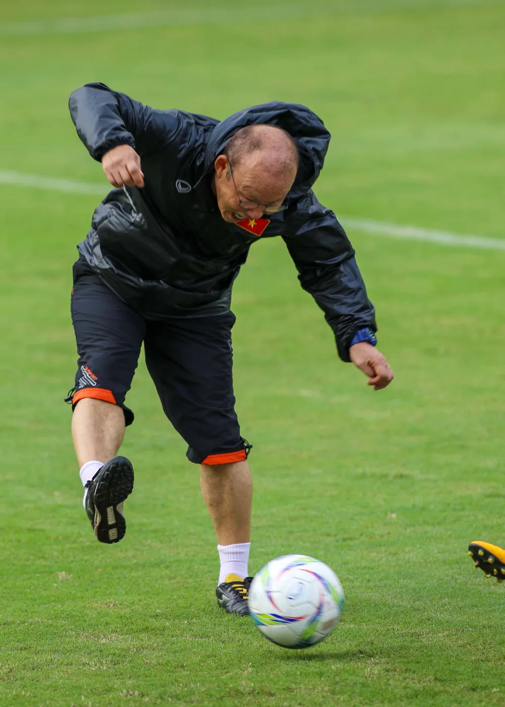 U-23 Việt Nam tập luyện hăng say chờ tái đấu U-23 Uzbekistan ảnh 4 U-23 Việt Nam tập luyện hăng say chờ tái đấu U-23 Uzbekistan ảnh 4