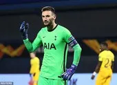 Fan Tottenham giận dữ đòi xử lý HLV Mourinho ảnh 9 Tottenham bị loại là một sự ô nhục