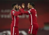 Klopp thông báo tin dữ về Van Dijk và Gomez