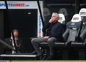 Tottenham hụt Top 4, Mourinho lên tiếng phàn nàn