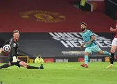 Hạ gục MU tại Old Trafford, Liverpool áp sát Top 4