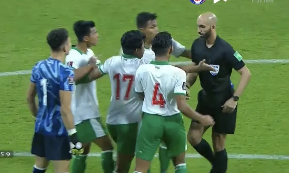 Tuyển Việt Nam 'hủy diệt' Indonesia, VFF thưởng nóng 1 tỉ ảnh 10