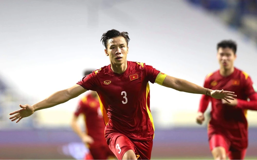 Hạ Malaysia kịch tính, Việt Nam tiến sát giấc mơ World Cup ảnh 3