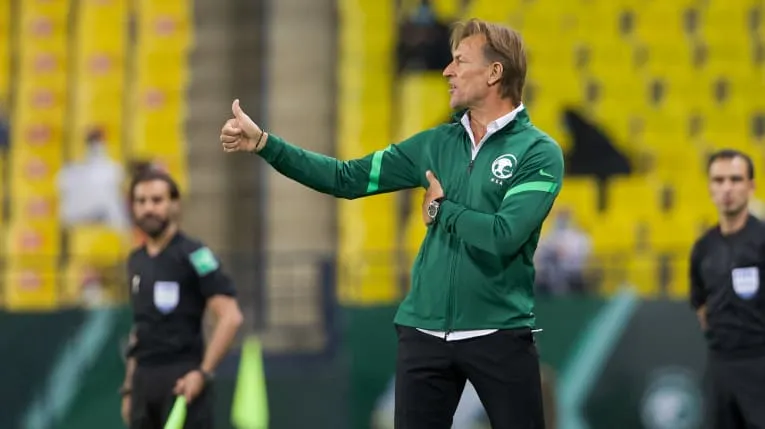 Quả 11m đầy tranh cãi khiến Việt Nam thua ngược Saudi Arabia ảnh 17 Quả 11m đầy tranh cãi khiến Việt Nam thua ngược Saudi Arabia ảnh 17