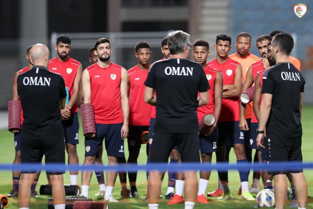 Hàng thủ liên tiếp sai lầm, tuyển Việt Nam thua ngược Oman, ảnh 28