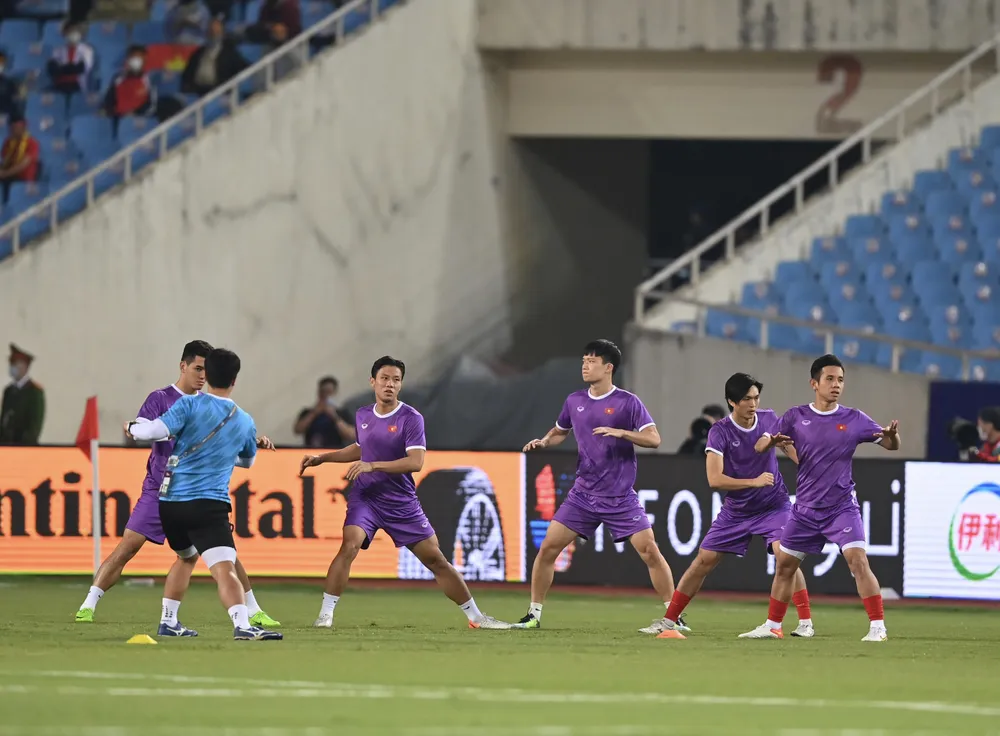 Nhật Bản vất vả vượt qua Việt Nam tại Mỹ Đình ảnh 14