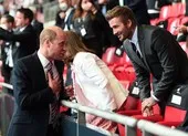 Man City đá không hay vẫn may mắn thắng ngược Arsenal ảnh 8 Giải tỏa khúc mắc, Beckham sắp ngang hàng với Sir Alex Ferguson