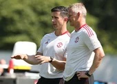 Sao MU khó chịu vì bị Rangnick bắt làm bài tập về nhà ảnh 1 MU vẫn trả giá vì sai lầm của Solskjaer