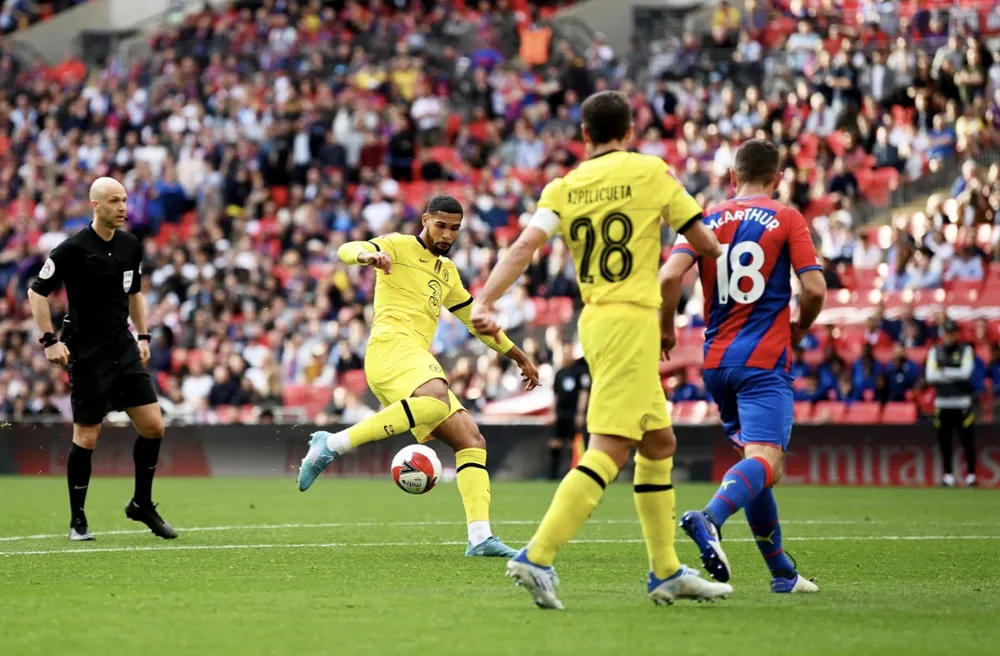 Loftus-Cheek ghi bàn mở tỉ số cho Chelsea. ẢNH: GETTY