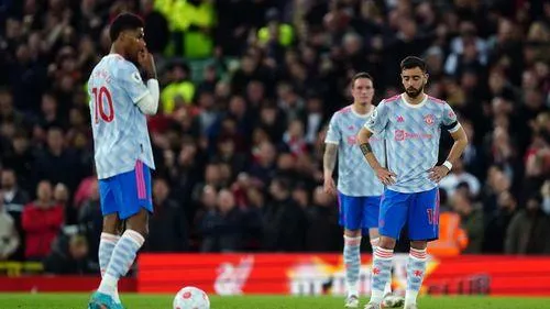 MU thi đấu như một đội bóng tầm trung ở Premier League. ẢNH: GETTY