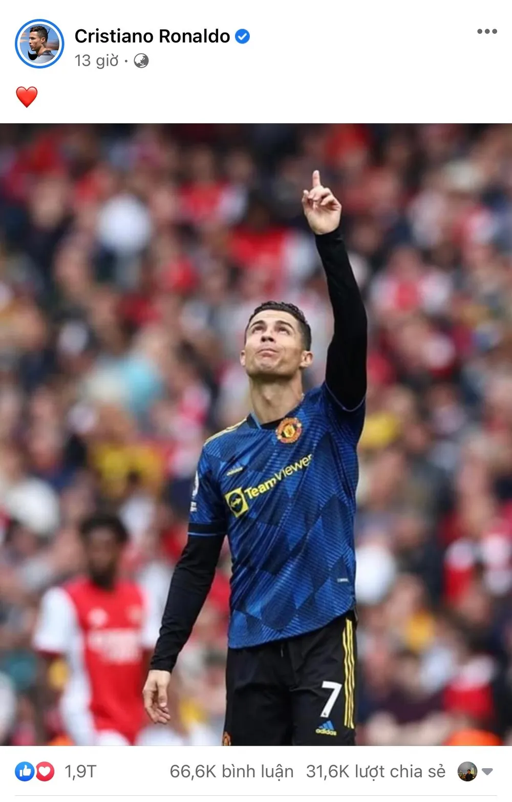 Hình ảnh Ronaldo đăng trên trang mạng xã hội thu hút 1,9 triệu lượt thích và hàng chục ngàn bình luận, chia sẻ. ẢNH: INSTAGRAM RONALDO