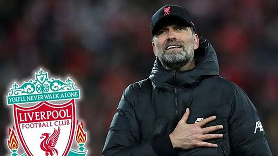 Klopp vừa gia hạn hợp đồng với Liverpool thêm 2 năm dù hợp đồng cũ của ông còn 2 năm. ẢNH: MIRROR