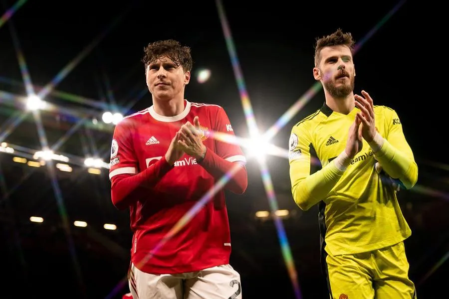 Các cầu thủ MU đối diện với khả năng tri ân fan đội nhà mà không có ai chứng kiến. ẢNH: GETTY