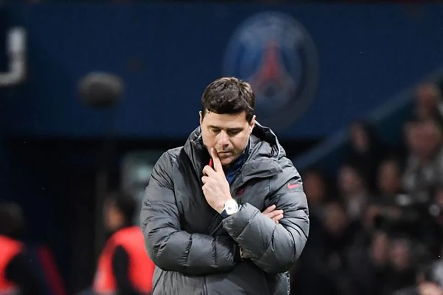 Tương lai của Pochettino tại PSG đang rất bấp bênh sau khi đội bị loại khỏi Champions League. ẢNH: GETTY