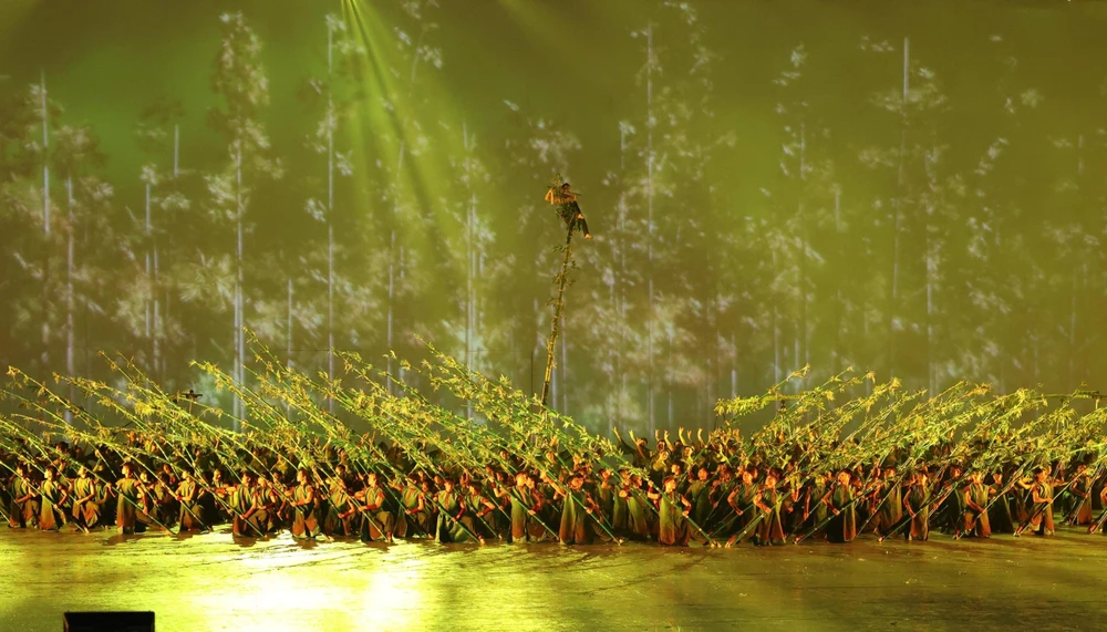 Chủ tịch nước Nguyễn Xuân Phúc tuyên bố khai mạc SEA Games 31 ảnh 23