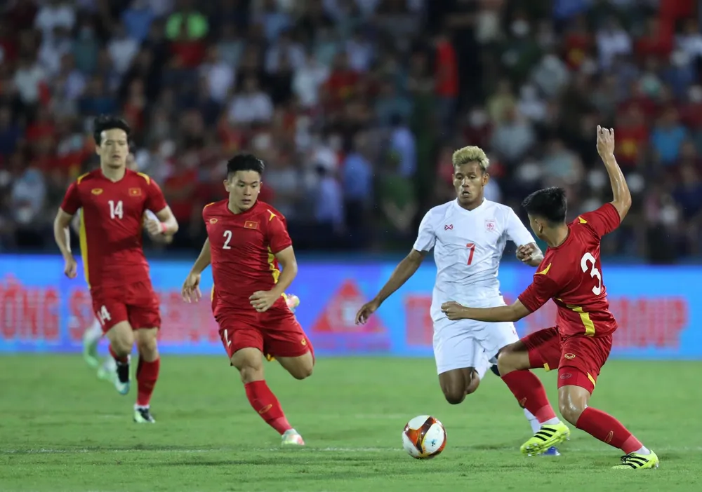 U-23 Việt Nam mở toang cánh cửa vào bán kết SEA Games ảnh 40