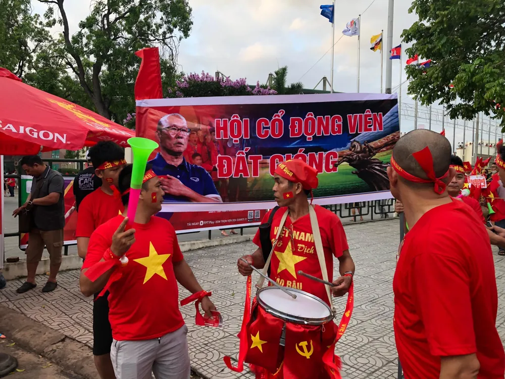 U-23 Việt Nam mở toang cánh cửa vào bán kết SEA Games ảnh 17