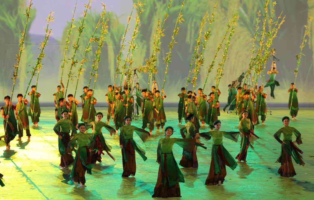 Buổi lễ khai mạc SEA Games 31 đậm đà bản sắc dân tộc Việt Nam. ẢNH: ANH PHƯƠNG