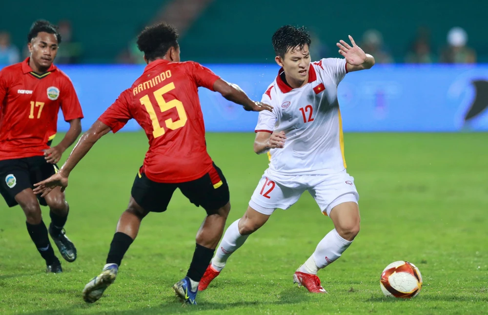 U-23 Việt Nam vẫn đang nỗ lực tìm bàn thắng. ẢNH: ANH DUY