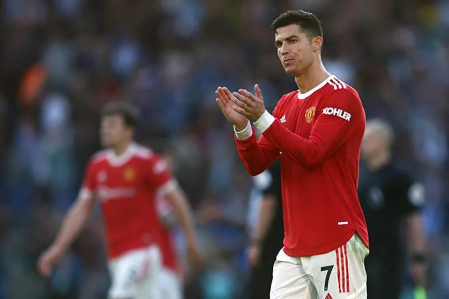 Nhiều tin đồn cho rằng Ronaldo sẽ rời Man United vào mùa hè này. ẢNH: GETTY