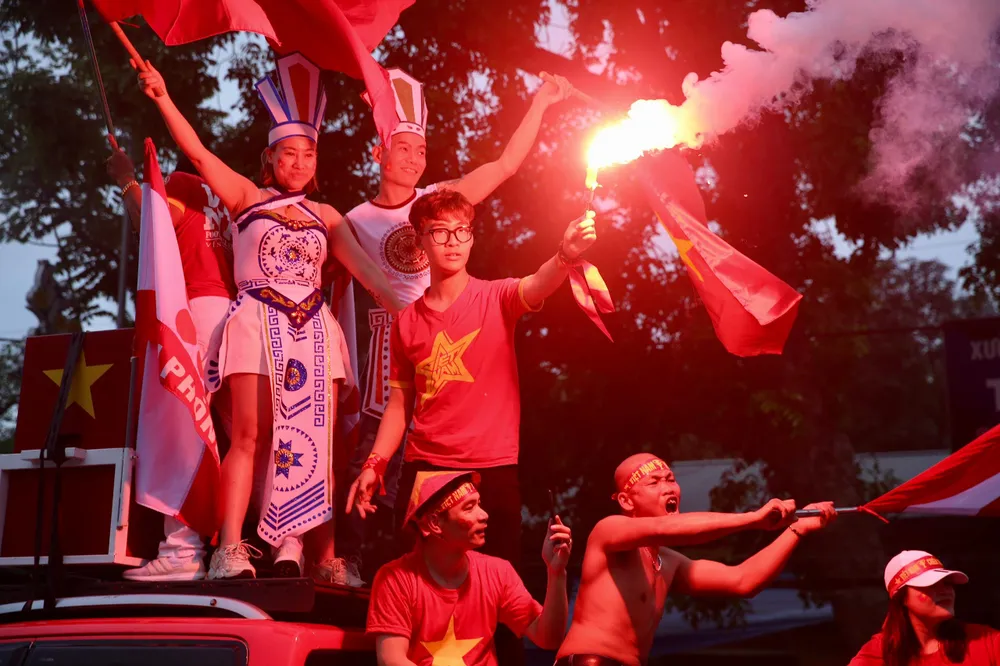 Tiến Linh lập công lớn, U-23 Việt Nam vào chung kết SEA Games đấu Thái Lan ảnh 30 Tiến Linh lập công lớn, U-23 Việt Nam vào chung kết SEA Games đấu Thái Lan ảnh 30