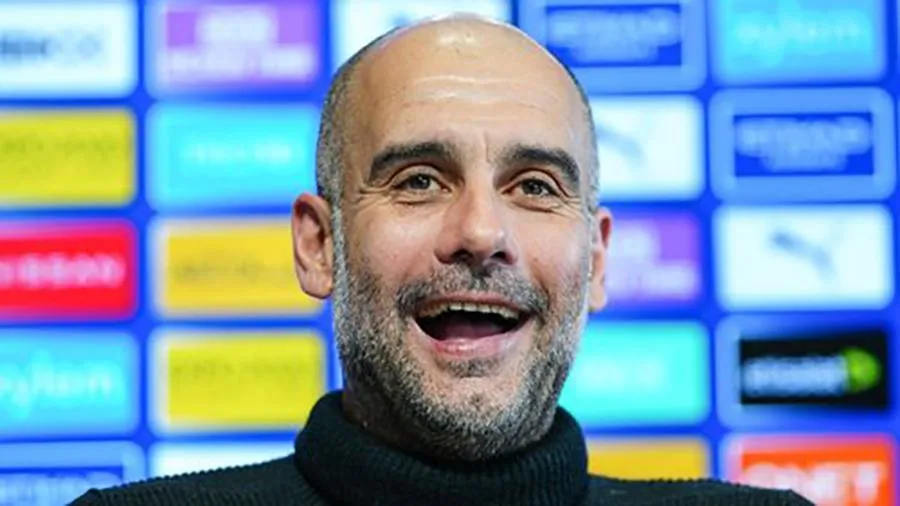 Pep Guardiola luôn có những "quyết sách" gây bất ngờ và ngỡ ngàng cho tất cả. ẢNH: GETTY Pep Guardiola luôn có những "quyết sách" gây bất ngờ và ngỡ ngàng cho tất cả. ẢNH: GETTY