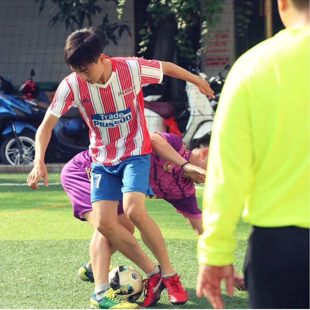 Cầu thủ Hải Đăng.