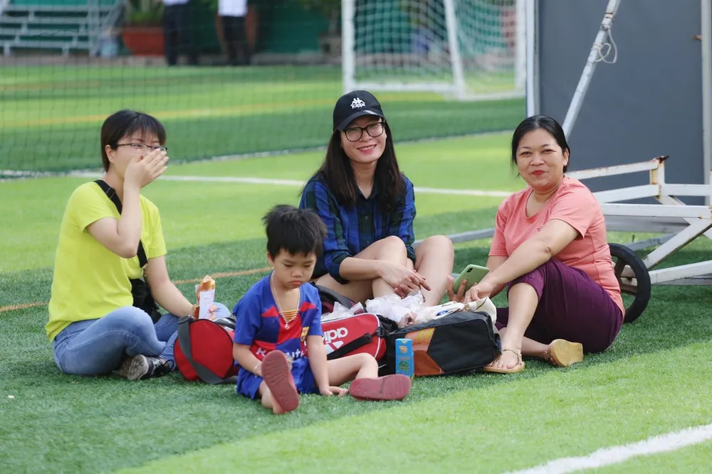 Các CĐV của báo Pháp Luật TP.HCM.