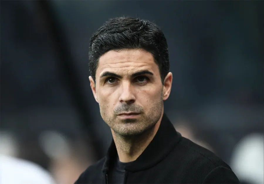 HLV Arteta của Arsenal hết lời ca ngợi Fabio Vieira. ẢNH: REX