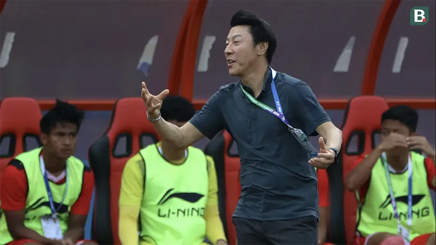 Ông Shin đặt nhiều mục tiêu khủng cho bóng đá Indonesia. ẢNH: BOLA Ông Shin đặt nhiều mục tiêu khủng cho bóng đá Indonesia. ẢNH: BOLA